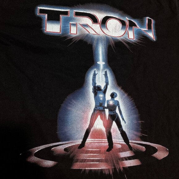 TRON Disney Movie Retro 1982 Poster Graphic Shirt | RARE ! - Picture 3 of 5